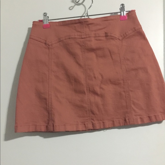 Skirt - Picture 2 of 3
